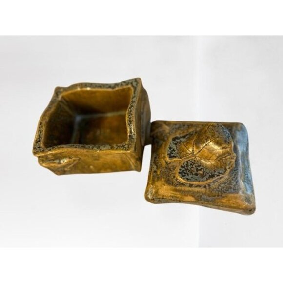 Handcrafted Ceramic Trinket Box With Leaf Detail In Golden Bronze Finish 6" x 5" - Picture 2 of 13